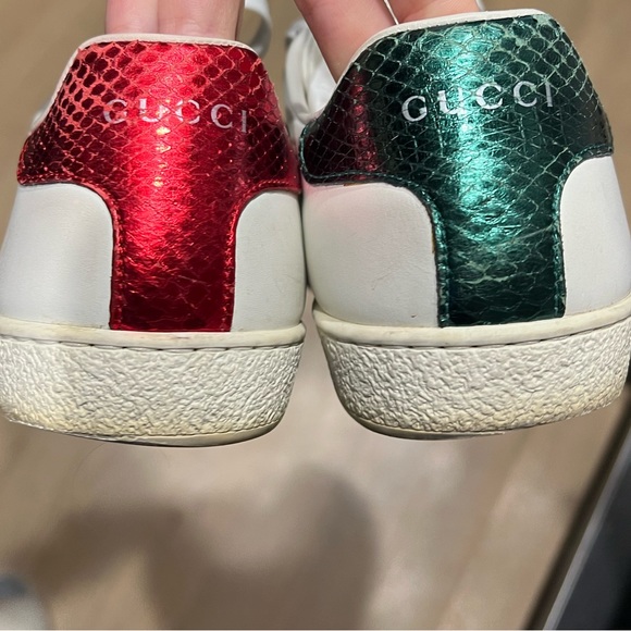 Gucci Ace Bee Sneakers - Picture 2 of 7